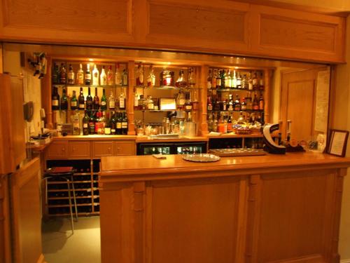 Haigs Hotel - image 10