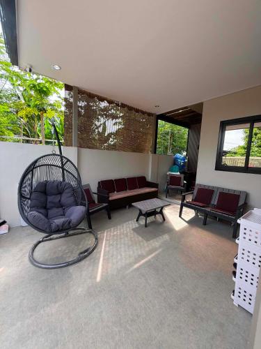 Balcony/terrace, Villa Dietze in Catalunan Grande