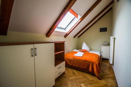 Ruterra Red Roofs View With Garage, Praha (fotografie 7)
