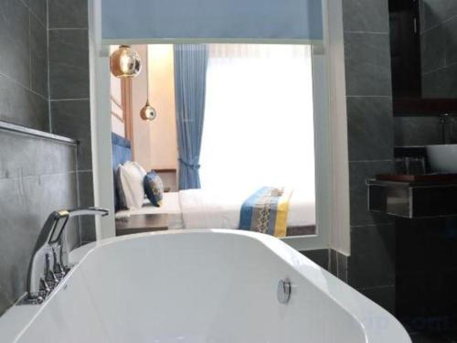 Sky Boutique Kampot – Kampot, NJ