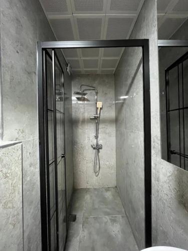 Taksim Valens Hotel - image 12