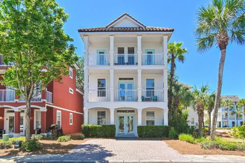 Changes in Latitude VCB, Destin