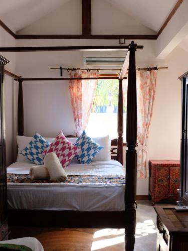 Three-Bedroom Villa image 3