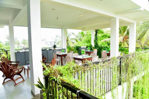 Restaurant, Traveller's Hotel Hikkaduwa in Hikkaduwa