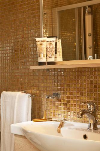 Avianto Suites - image 7