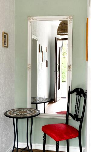 A szálláshely kívülről, Sherlock's Holidays boutique rooms in Lucija