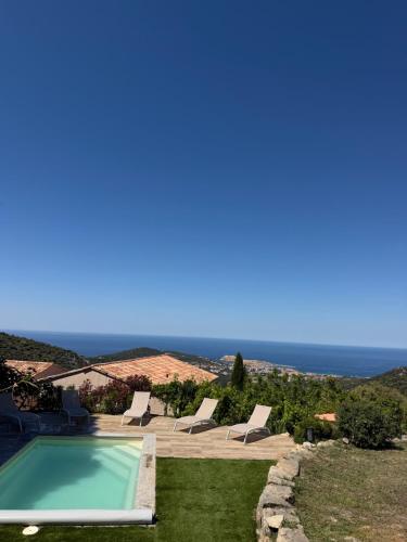 Magnifique Villa piscine vues mer, lac et montagnes in Santa-Reparata-di-Balagna