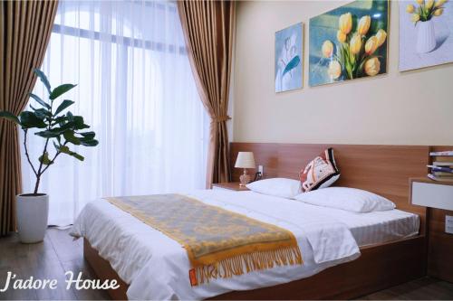 Jadore House in Cam Le