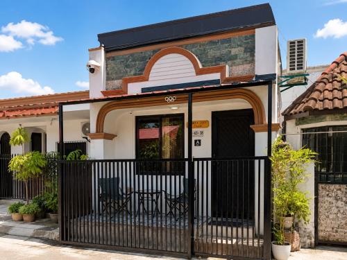 Santa Cosy villa private unit A - 2BR Apt Fast Wi-Fi, Netflix included hot showers - Binangonan