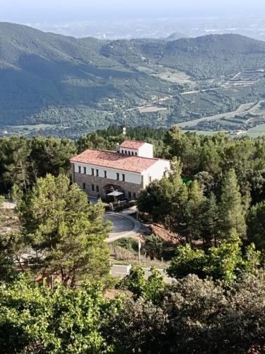 Viesnīcas āriene, Albergue Niu d'Estels in Bonretorn