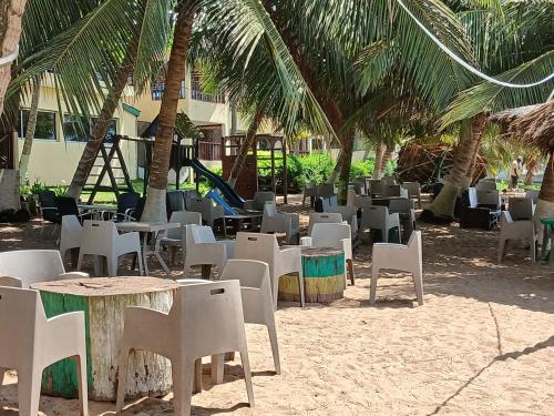 Hotel Palm Rock Beach in San-Pedro