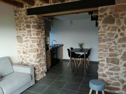 Gîte Le four à pain avec SPA gîte à louer Montmelard