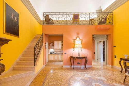 Tanari Palace - Exclusive
