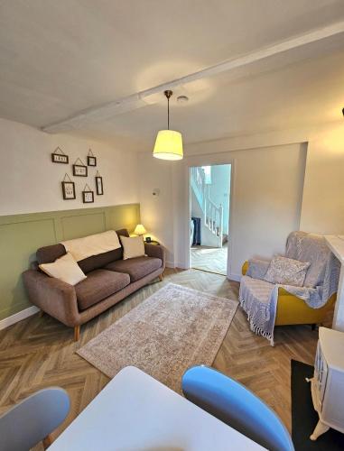Holly Cottage in Edwinstowe