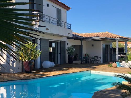Magnifique Villa vue mer Bandol avec piscine privée
