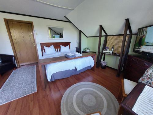 Cronin's Guesthouse Bed & Breakfast 2