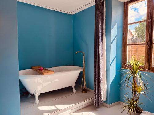 Létesítmények, Suite Privée, Bain, Kitchenette, en Champagne (Suite Privee, Bain, Kitchenette, en Champagne) in Orges