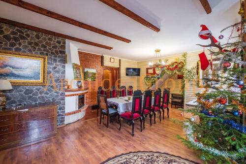 Hotel palas tatarıv – khách sạn tại Prysilok Pidlisniv