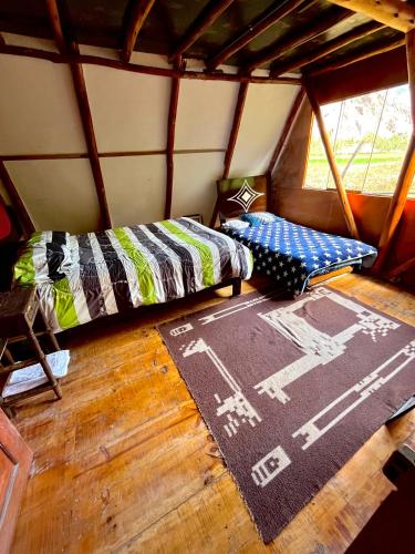 1 double bed, 1 twin bed