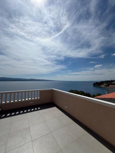 Apartmani Stanić Rosa (Apartmani Stanic Rosa) in Omis