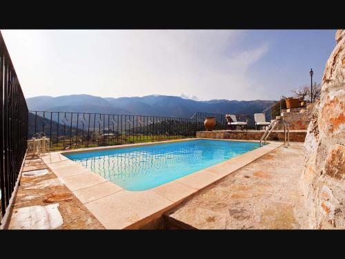 Stone Built Villa Galatia, Poolside & Perfect View