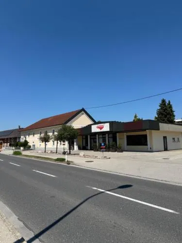 Gästehaus Stögmüller in Asten, Österreich