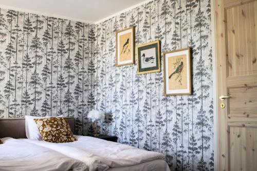 Loona Manor Boutique Guesthouse & Restaurant in Kihelkonna