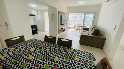 100m Praia Pitangueiras 3Q com Ar Churrasqueira 2 Vagas LP15 – khách sạn tại Pitangueiras