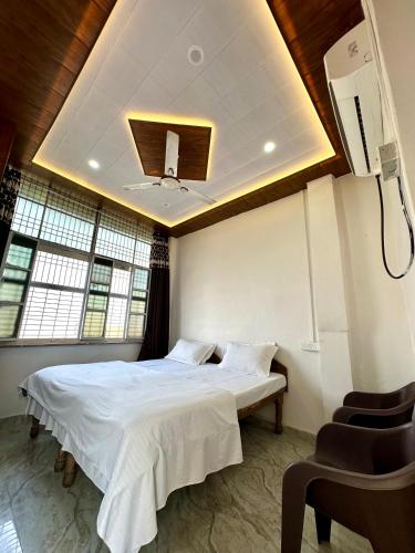 Om Rest House by Bunny Cafe Varanasi in Varanasi