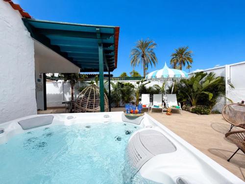 Oasis Beach Home III The Paradise with private Jacuzzi