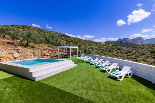 Peldbaseins, Retiro campestre - Piscina privada - Vistas - BBQ - 12 invitados - 4 dorm - Parking gratis in Riogordo