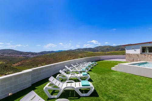 Peldbaseins, Retiro campestre - Piscina privada - Vistas - BBQ - 12 invitados - 4 dorm - Parking gratis in Riogordo