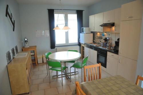 Cote Jardin - image 6