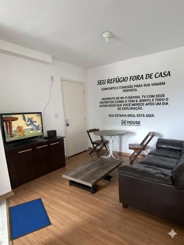 House - Apê 2 quartos l garagem l piscina próximo ao shopping jardim norte – khách sạn tại Benfica