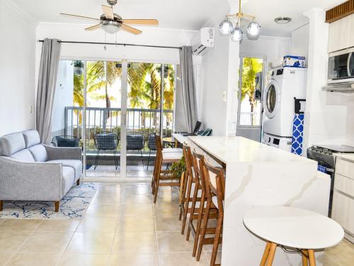 Oceanfront Gated Ideal for Expats, Retirees & Snowbirds in Burunga