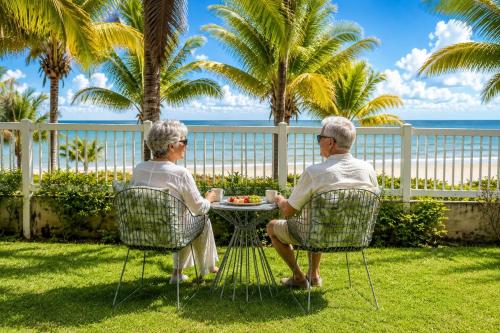 Oceanfront Gated Ideal for Expats, Retirees & Snowbirds in Burunga