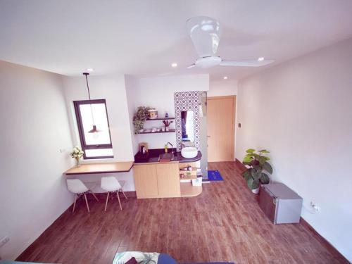 May - KHUONG DINH THANH XUAN in Hacinco Student Village