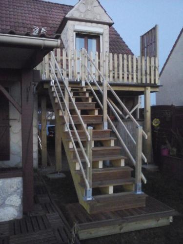 Bejárat, Chez Marcelline in Saint Denis Le Ferment