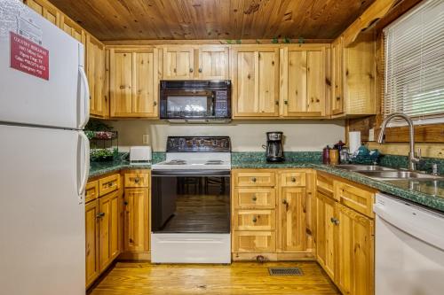 Country Hideaway - image 19