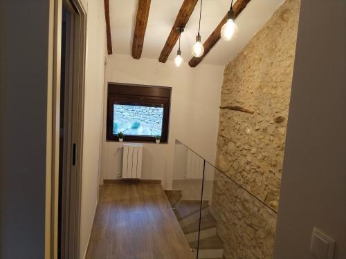 Létesítmények, El niu de la falditxa in Villafranca Del Cid