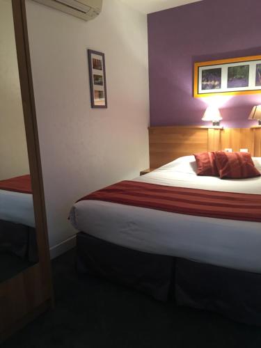 Bagnoles Hotel - Contact Hotel - image 2