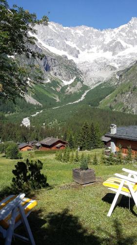 La Combe Verte Chalet in La Fouly