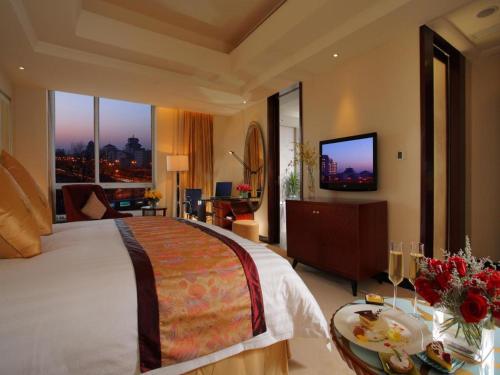 New Century Grand Changchun Hotel
