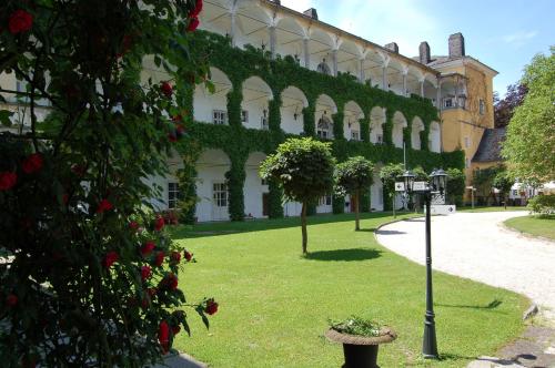Gästehaus Schloss Aschach in Aschach an der Donau, Österreich
