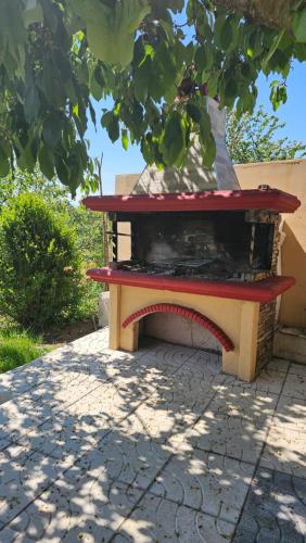 Iekārtas, Apple Tree Guesthouse in Tušemišta
