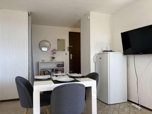 SP520-M326 Appartement 2 pièces 4 couchages SAINT PIERRE LA MER - image 5
