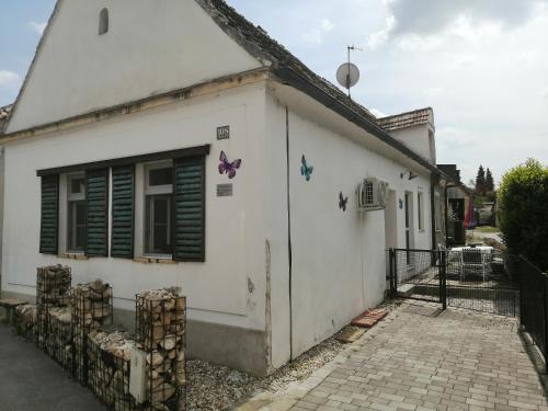 Viesnīcas āriene, Ferienhaus Nina in Sankt Margarethen Im Burgenland