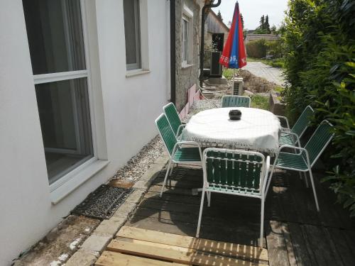 Balkons/terase, Ferienhaus Nina in Sankt Margarethen Im Burgenland