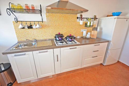  Apartments Roko in Turanj
