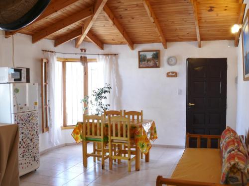 Shared lounge/TV area, Mareas Bajas in Las Grutas